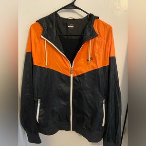 Men’s running windbreaker